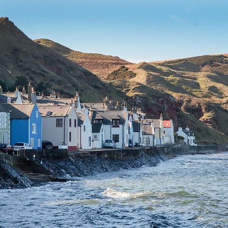 Finest Retreats - Ellie-Jo Cottage Gardenstown Exterior foto
